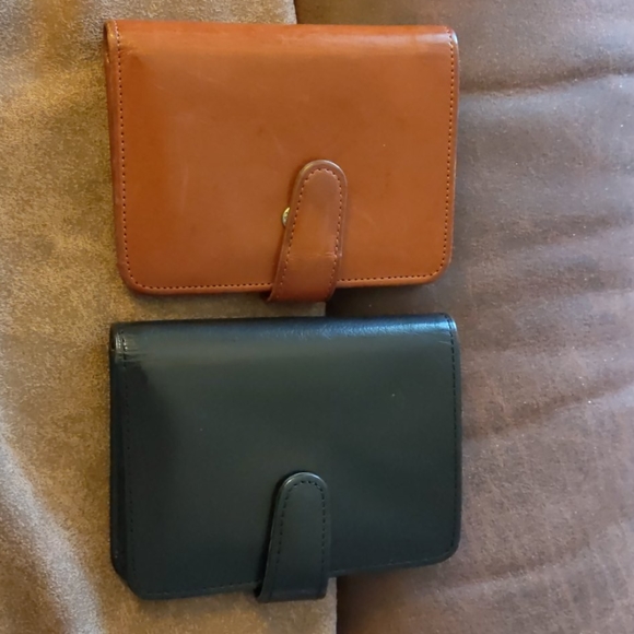 Wallets 2 - Picture 4 of 5